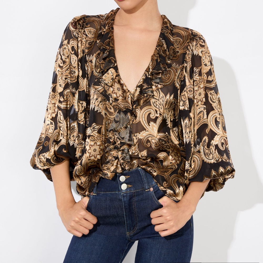 BETSIE RUFFLED BLOUSE